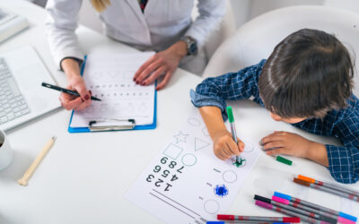 Cómo crear planes de estudio personalizados para estudiantes con trastornos del aprendizaje