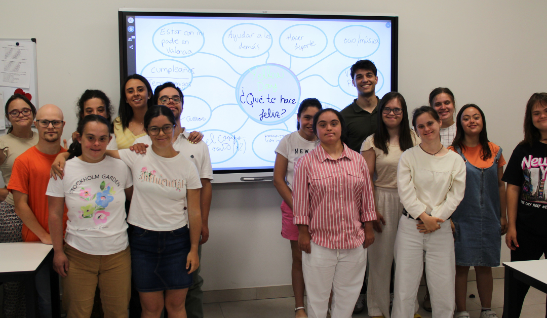 Yellow Day en el Instituto de Formación Inclusiva i360: celebrar lo que nos hace felices